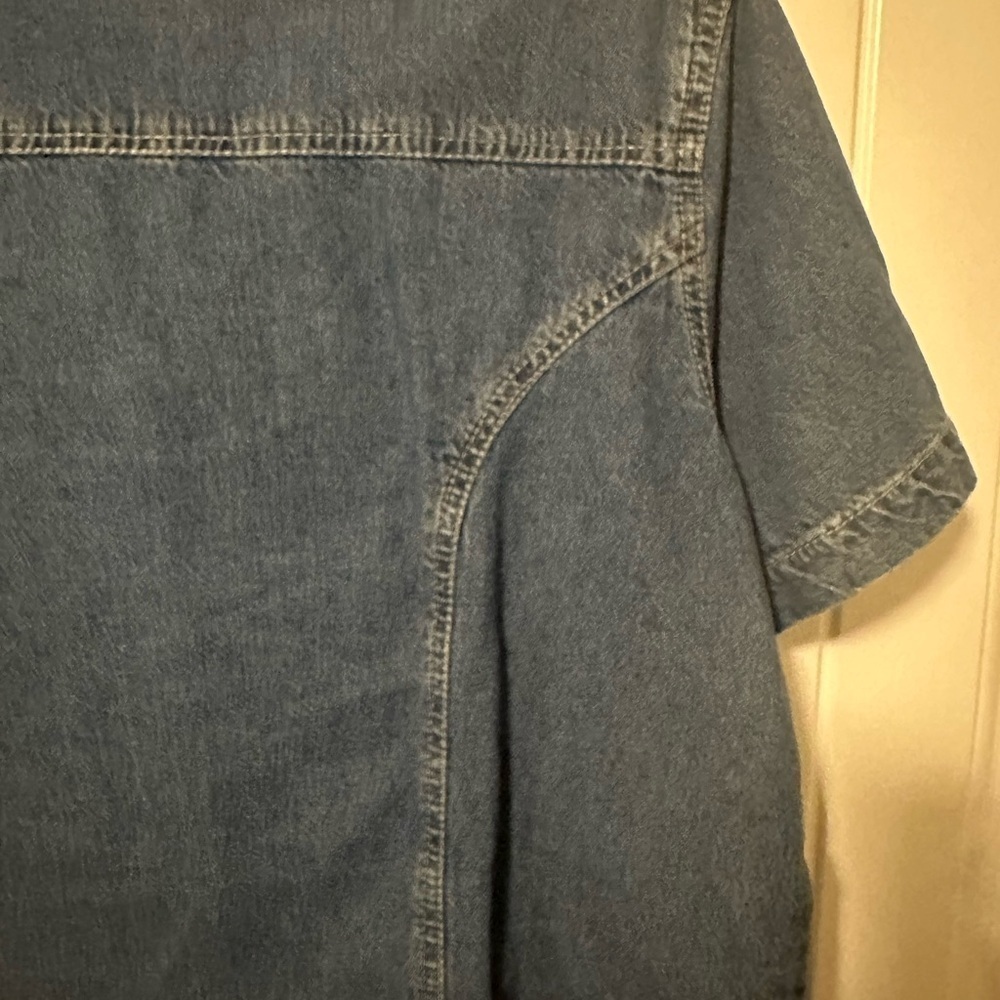 Vintage Rhythm Blue‎ Denim Embroidered Floral Western Shirt Woman’s Size Large - Picture 10 of 11